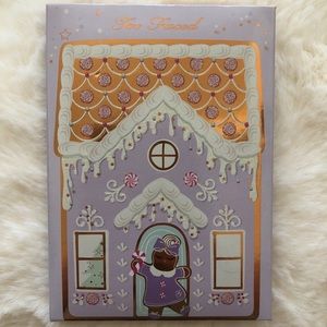 Too Faced Sugar Plum Cookie Eyeshadow Palette